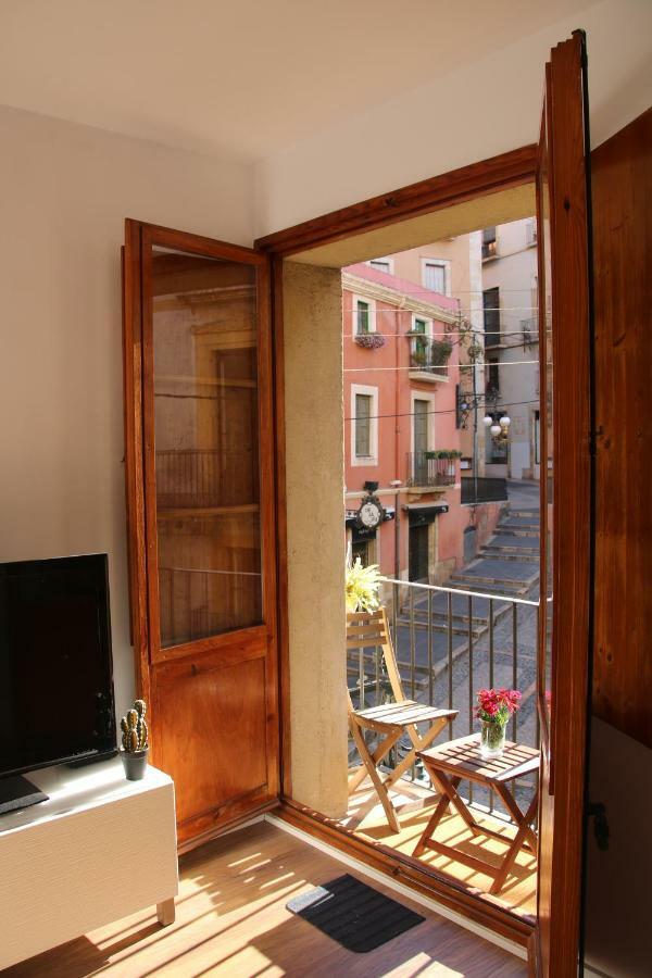 Apartamento En Plaza Sedassos Centro Historico Tarragona Luaran gambar
